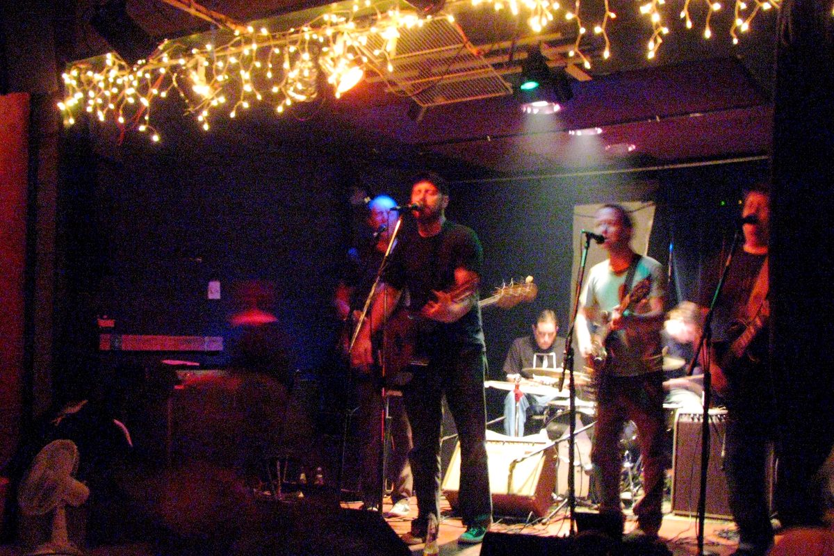 Lantern Room kept the low stage and got the room it wanted